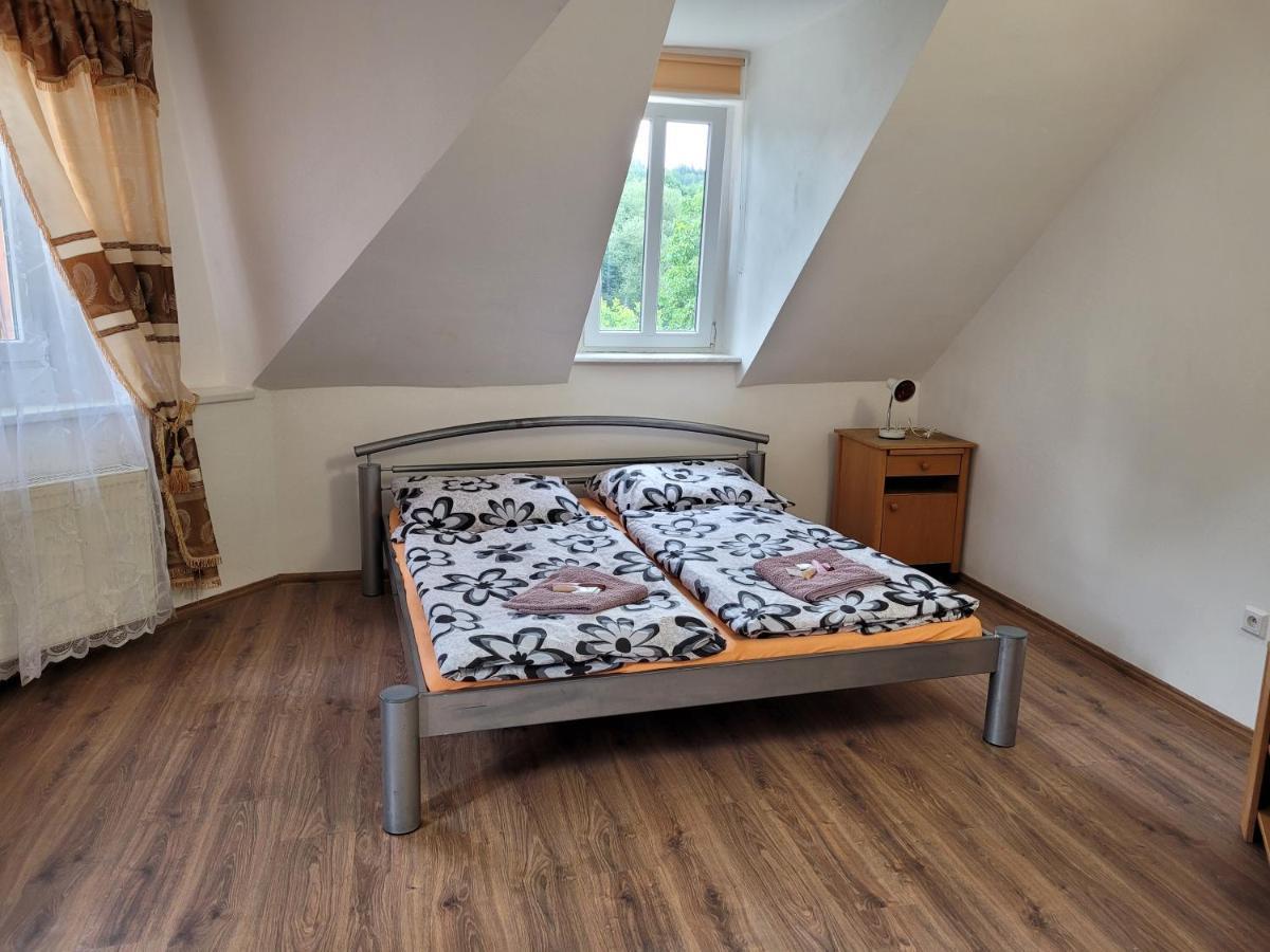 Studentska Apartments Карловы Вары Экстерьер фото